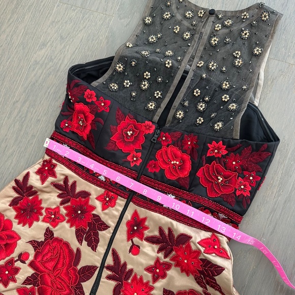 Alicia + Olivia Sarai Embellished Floral High Low Gown Red Black Beaded - Size 2 - Picture 10 of 12